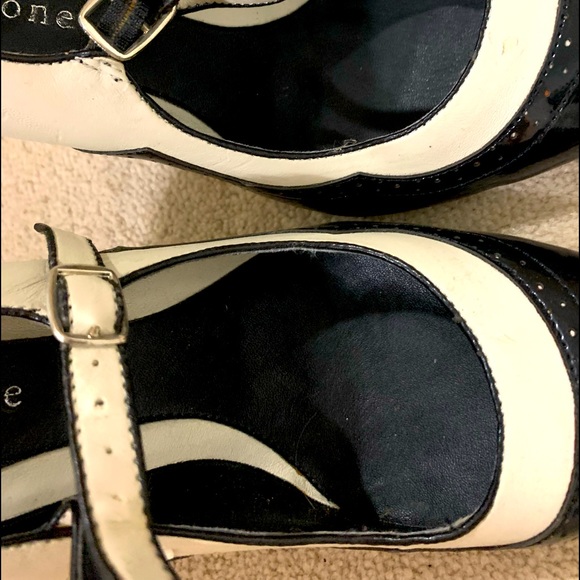 Retro Mary Janes - Picture 8 of 9